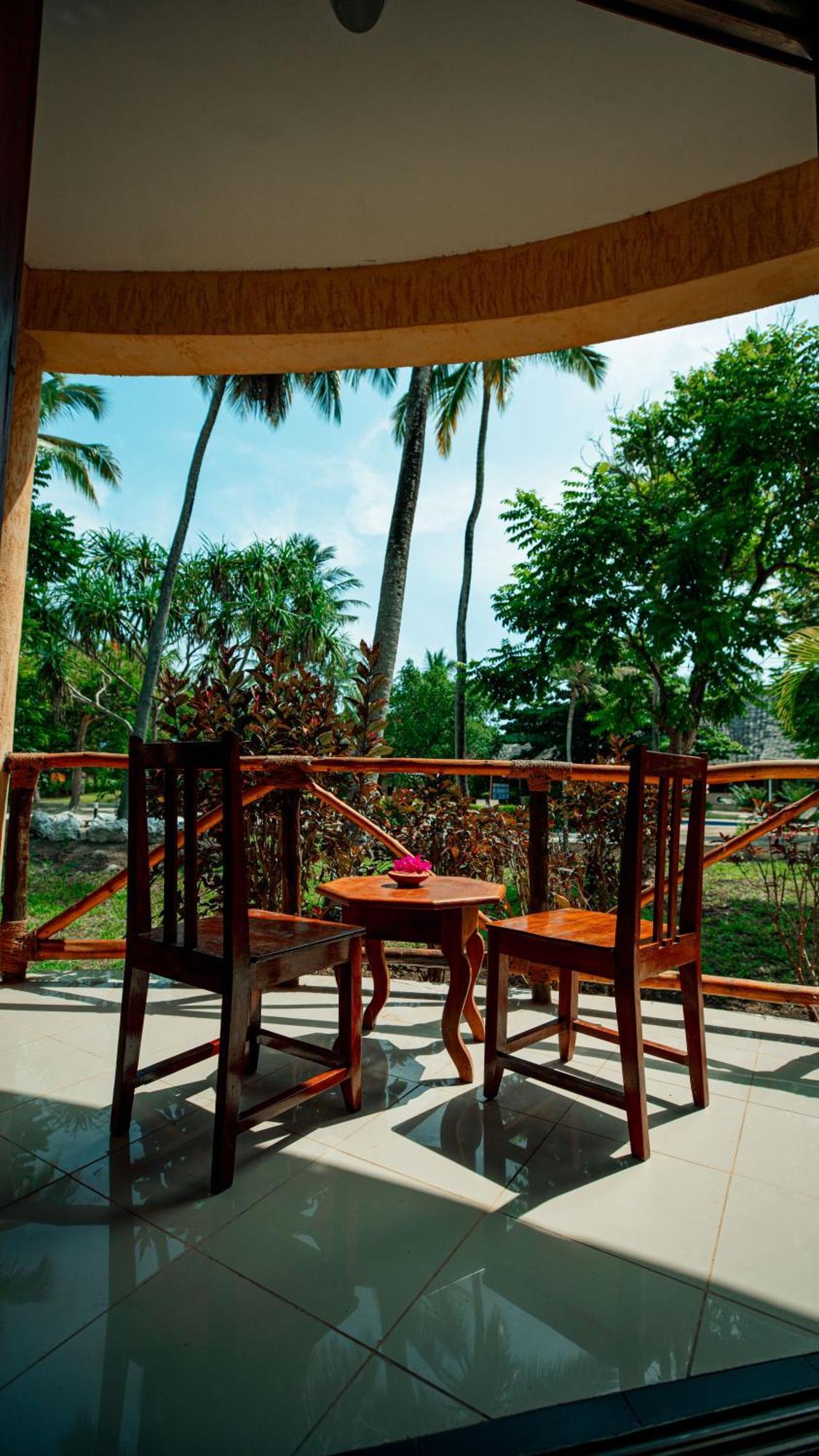 Sansi Kae Beach Resort Michamvi Eksteriør bilde