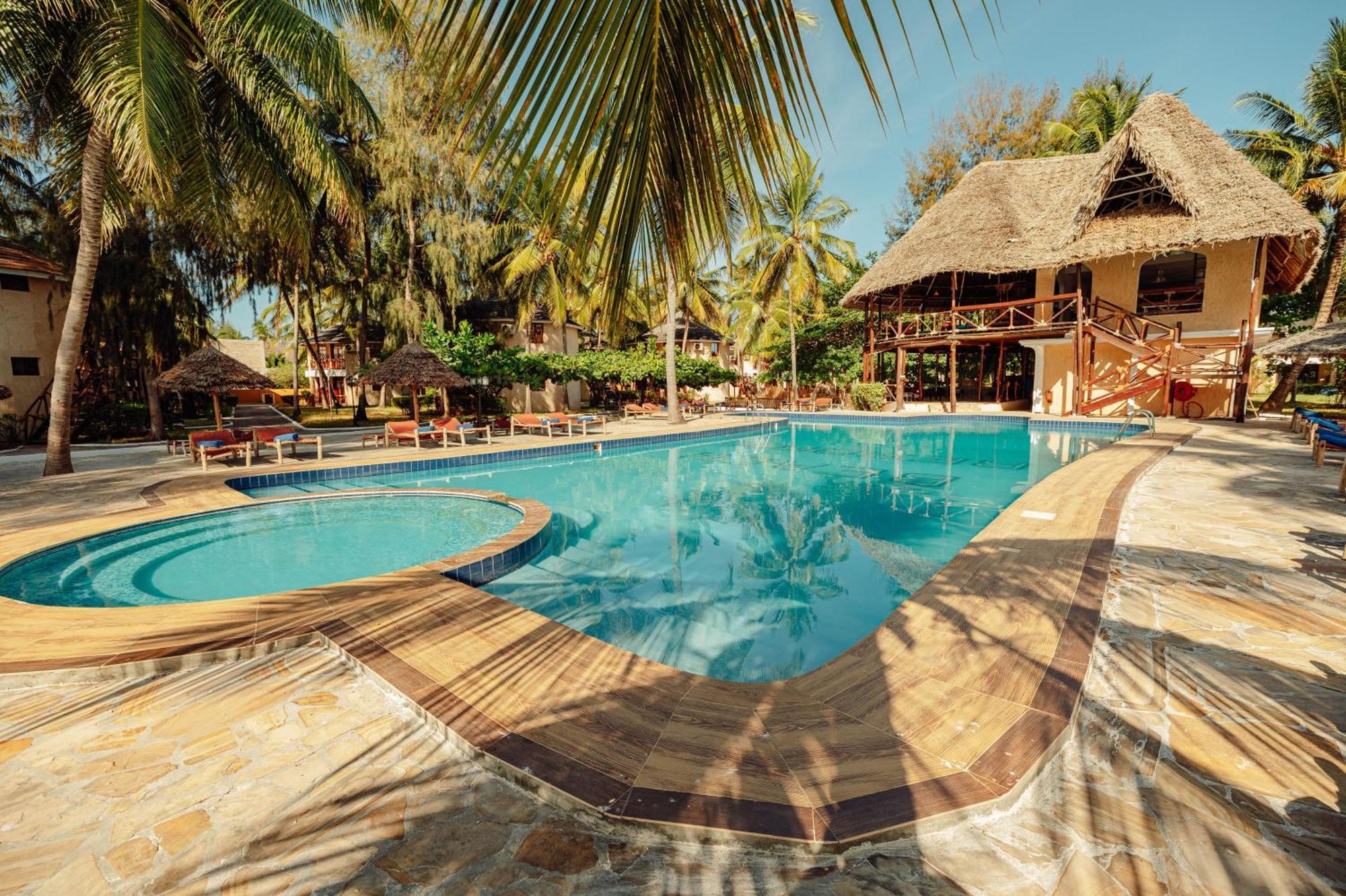 Sansi Kae Beach Resort Michamvi Eksteriør bilde