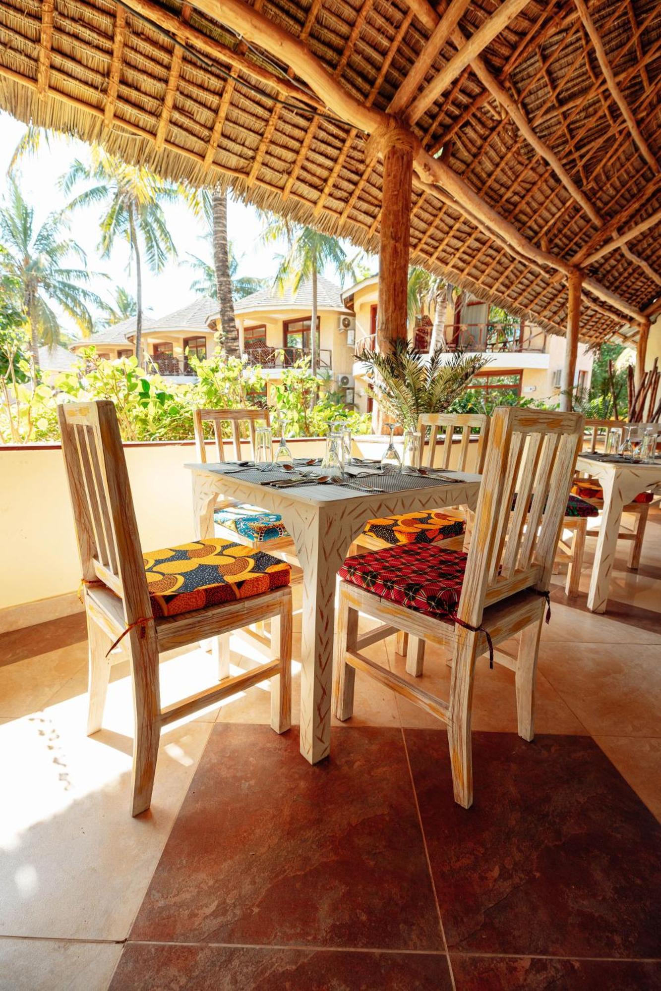 Sansi Kae Beach Resort Michamvi Eksteriør bilde