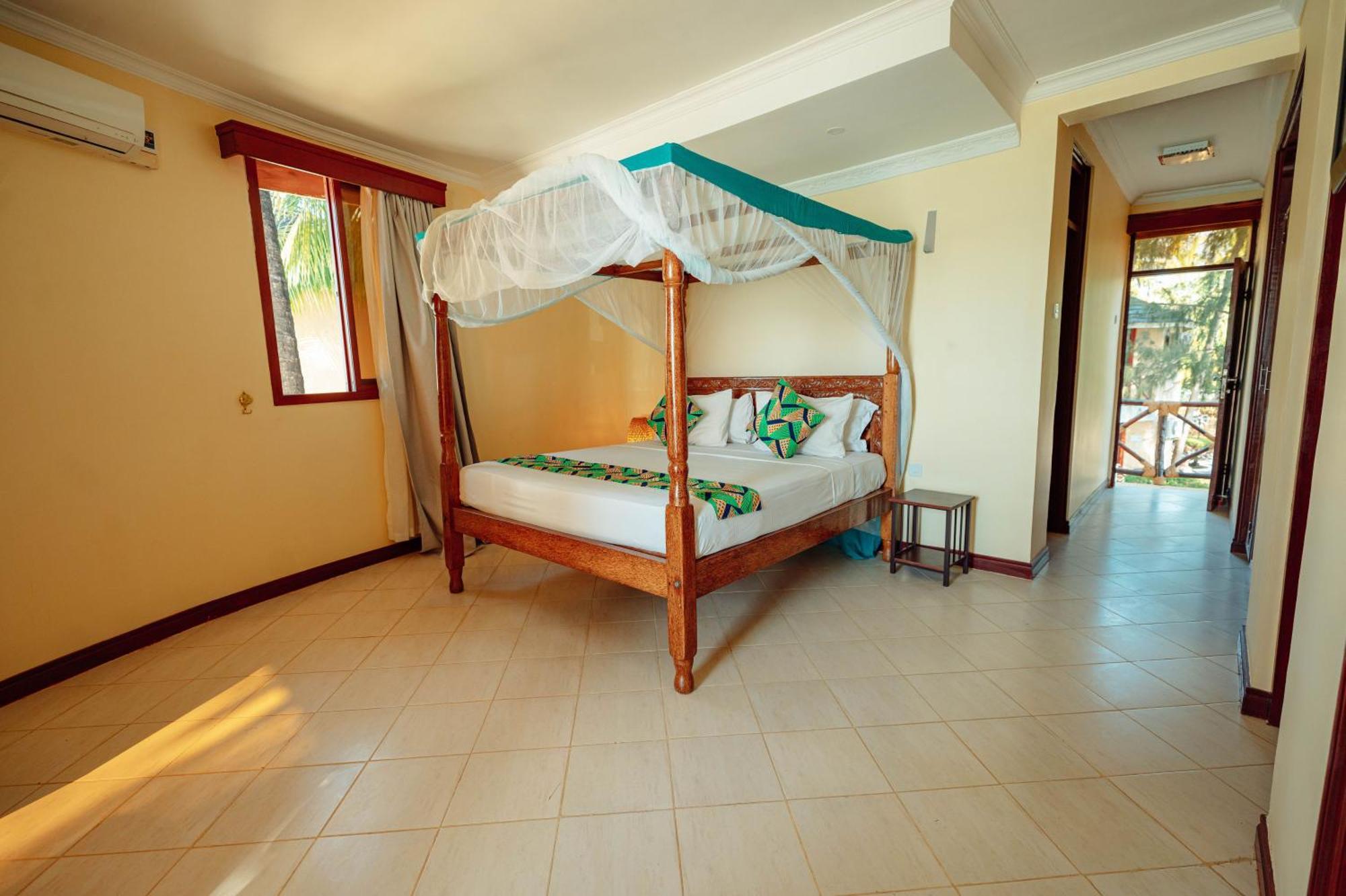 Sansi Kae Beach Resort Michamvi Eksteriør bilde