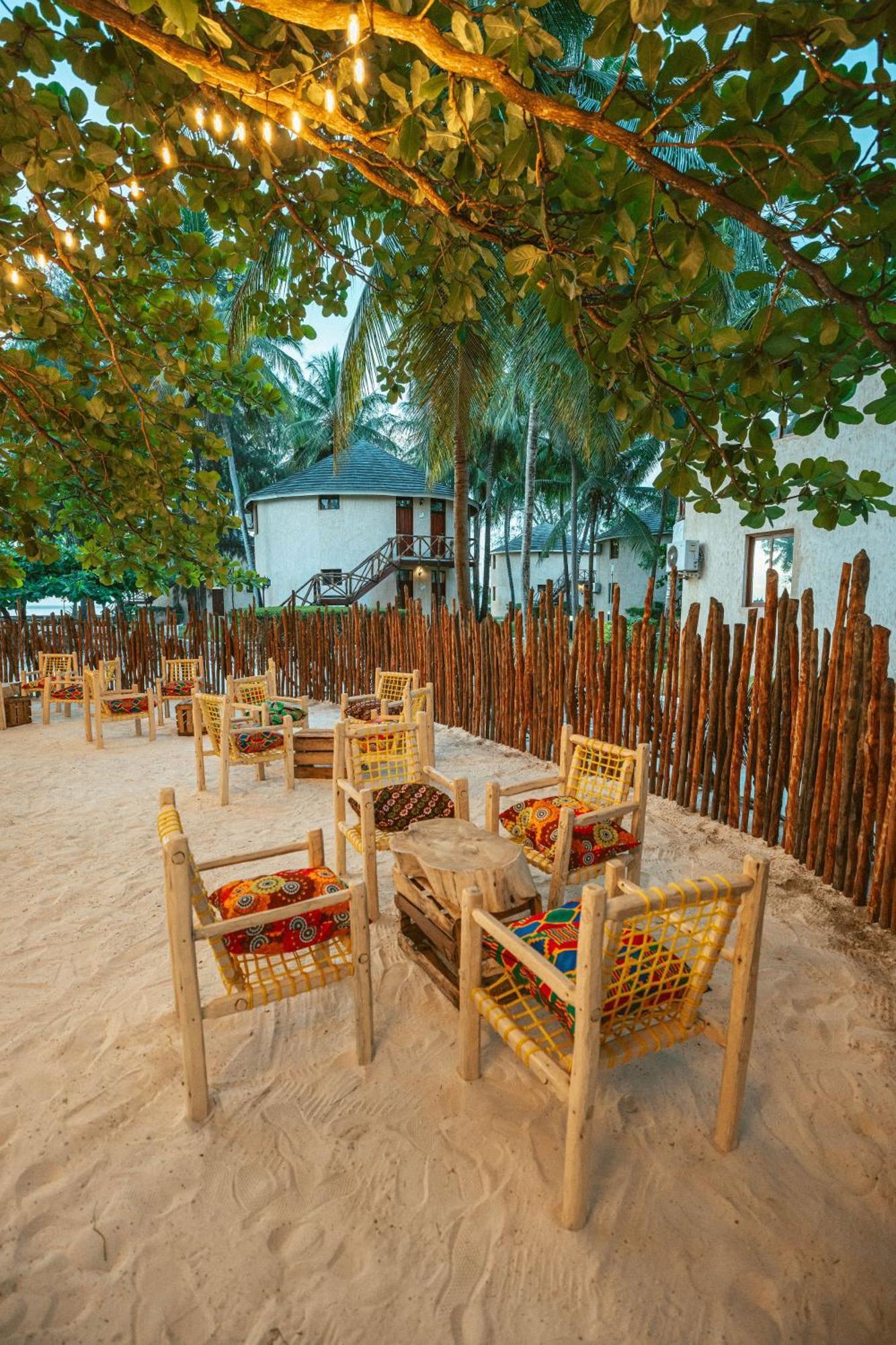Sansi Kae Beach Resort Michamvi Eksteriør bilde